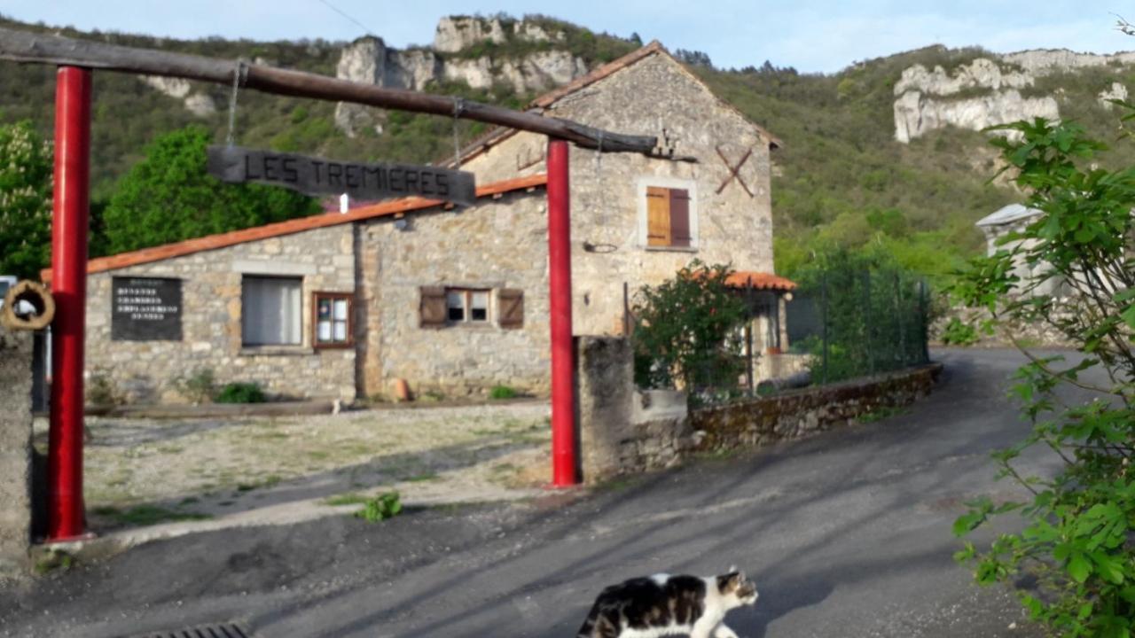 Bed and Breakfast Les Tremieres Saint-Paul-des-Fonts Exterior foto
